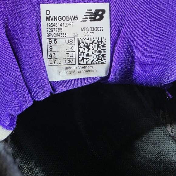 New Balance Fresh Foam Vongo v5 Black Purple Running Shoes Mens 9.5 Wide - Picture 8 of 8